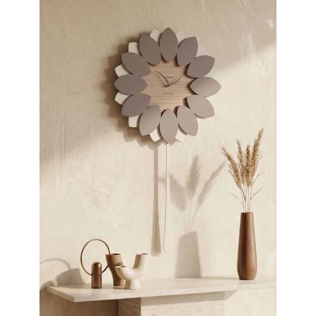 Pendeluhr Flip von CalleaDesign